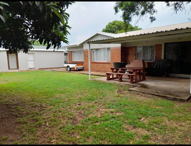 3 BEDROOM PROPERTY TO RENT IN DAL FOUCHE